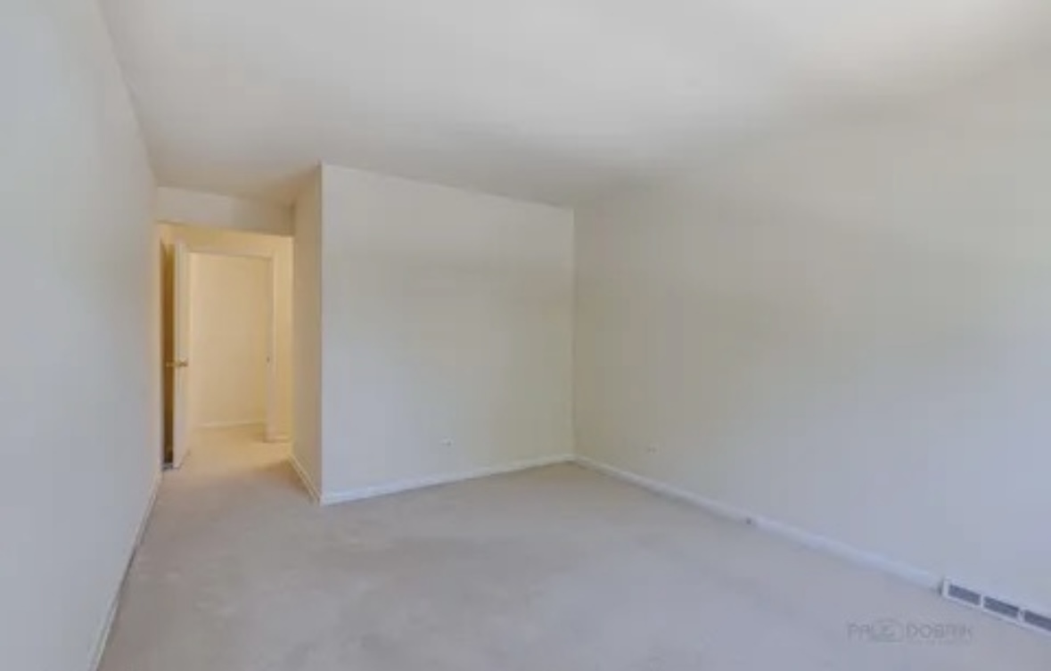 315 E VALLEY Lane, Arlington Heights, IL 60004