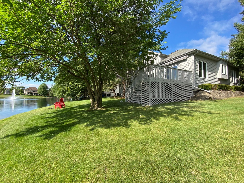 1681 Harris Drive, Aurora, IL 60502