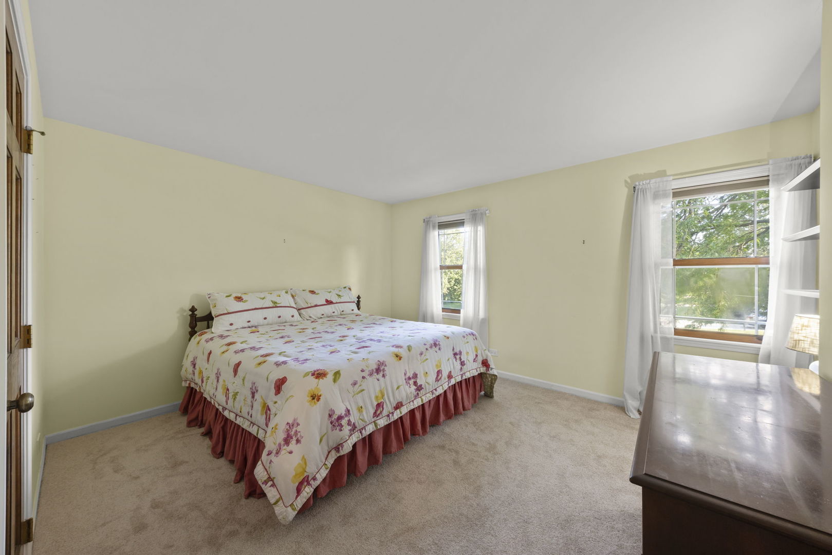 1001 Bay Hill Avenue, Naperville, IL 60565