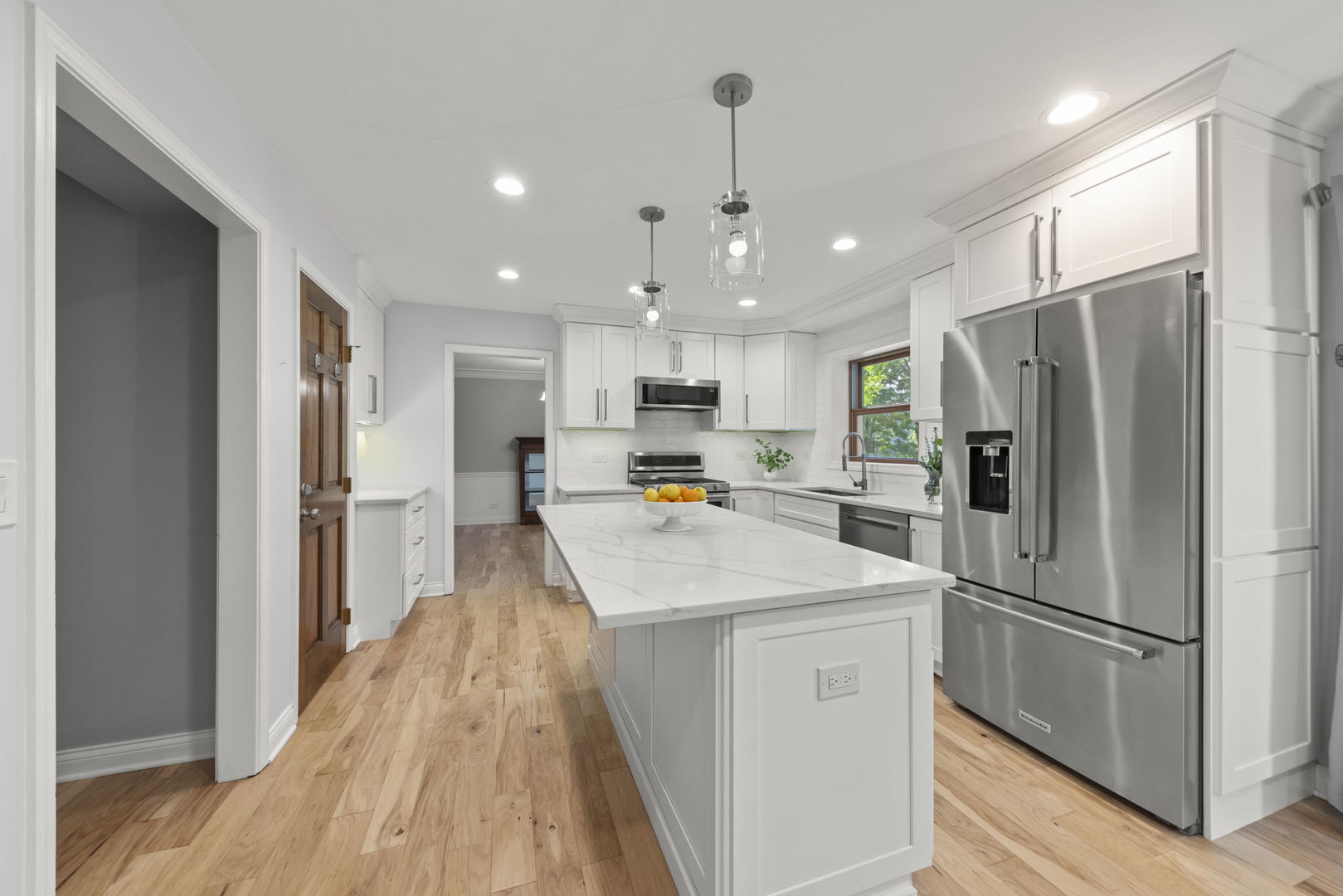 1001 Bay Hill Avenue, Naperville, IL 60565