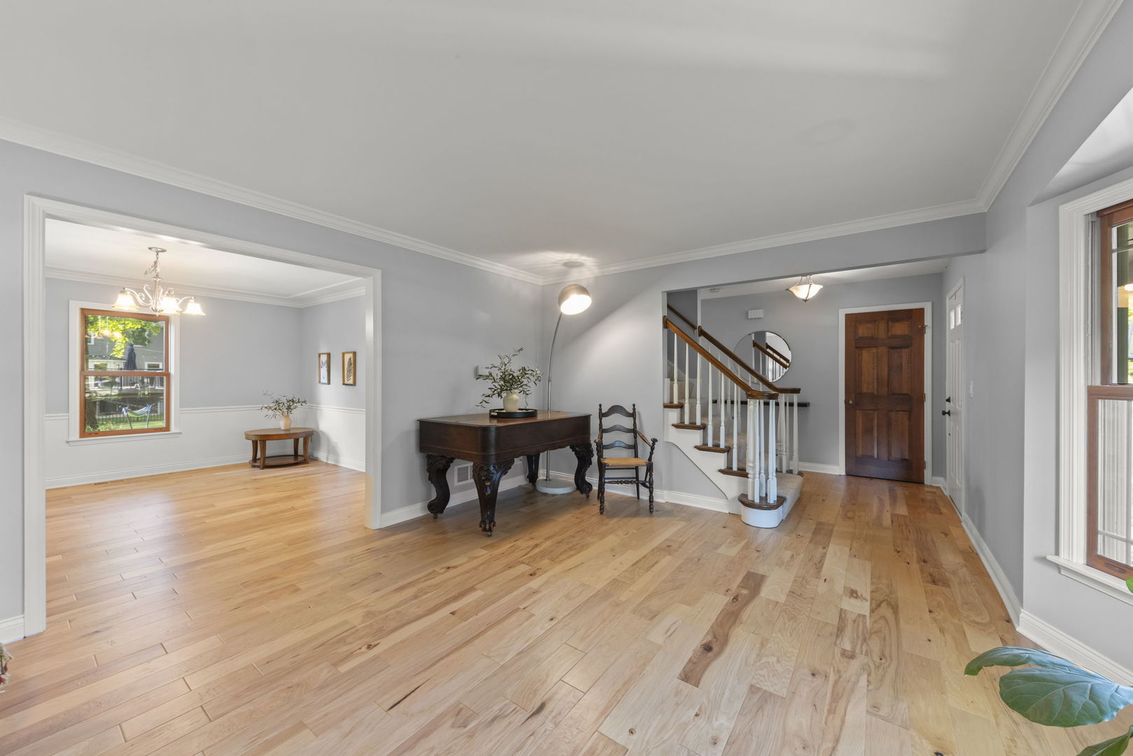 1001 Bay Hill Avenue, Naperville, IL 60565
