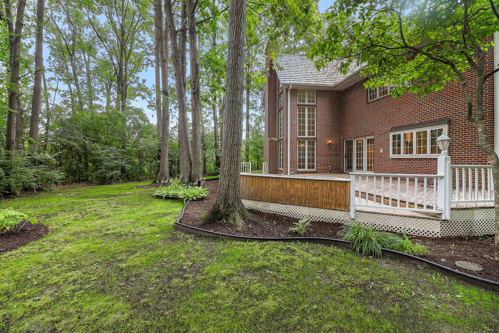 9660 PACIFIC Court, Burr Ridge, IL 60527