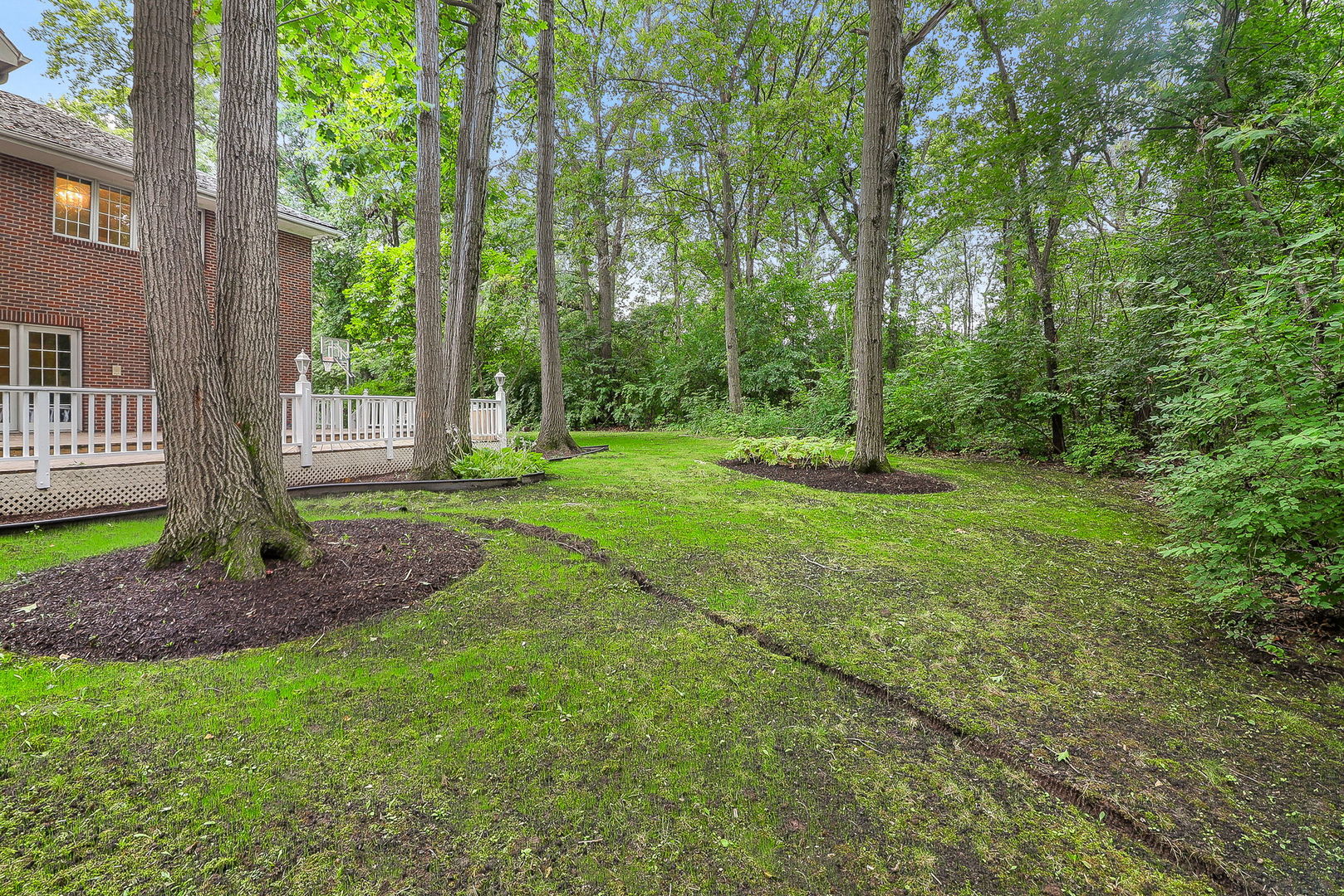 9660 PACIFIC Court, Burr Ridge, IL 60527