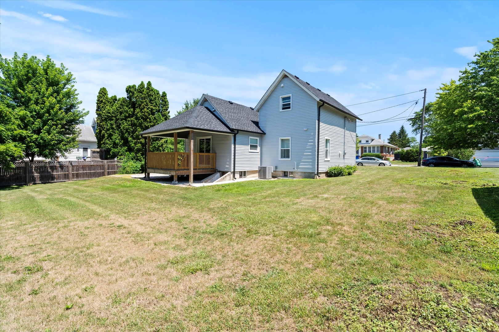 219 S Washington Street, Lockport, IL 60441