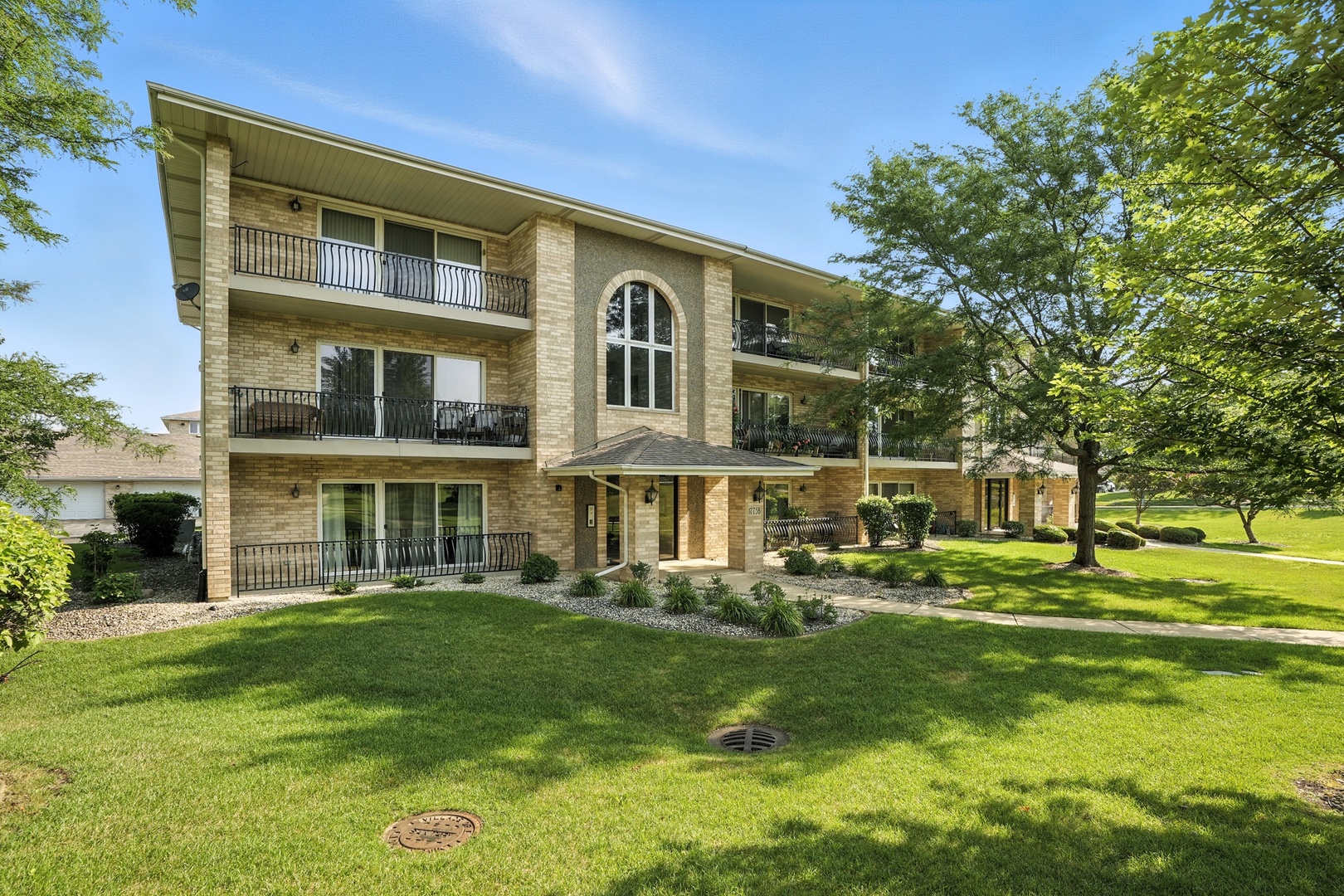 17758 Bernard Drive #2A, Orland Park, IL 60467