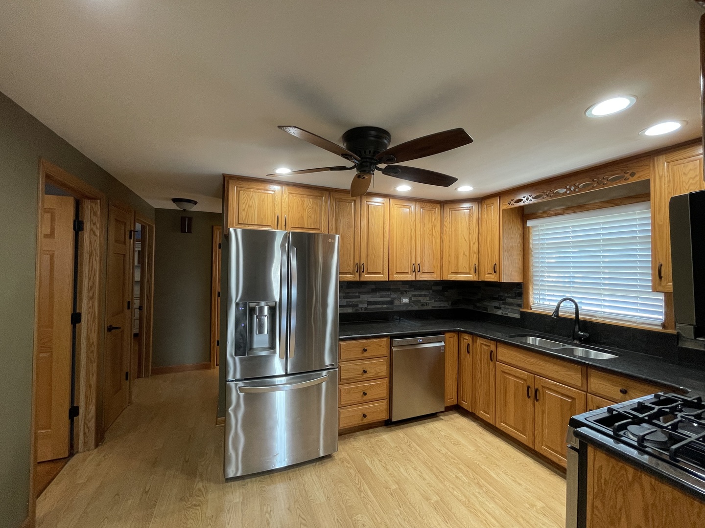 10505 S Central Park Avenue, Chicago, IL 60655
