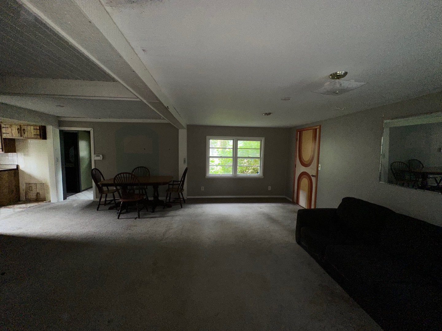 4711 Parkview Drive, Mccullom Lake, IL 60050