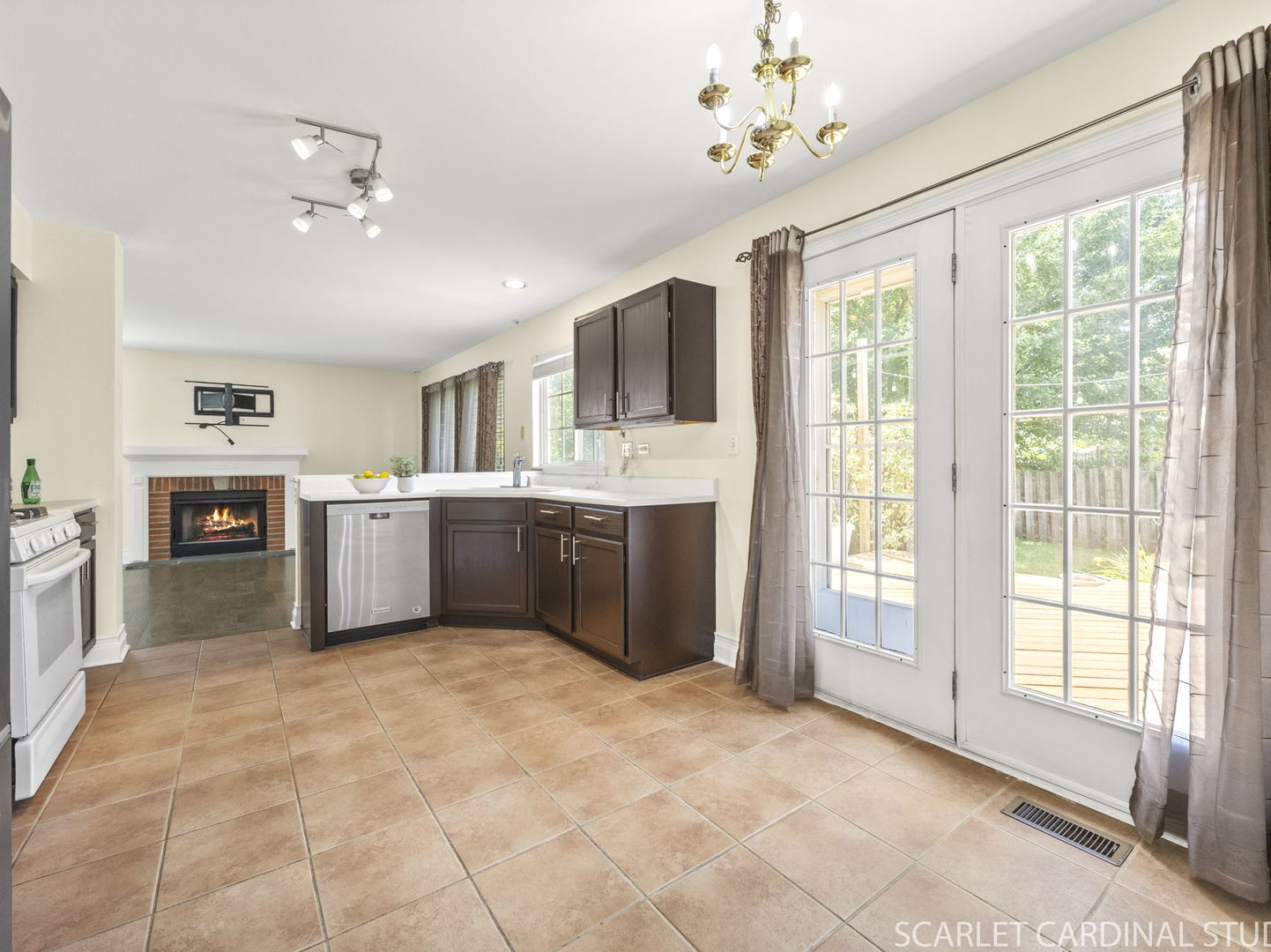 1298 Dunbarton Drive, Aurora, IL 60502