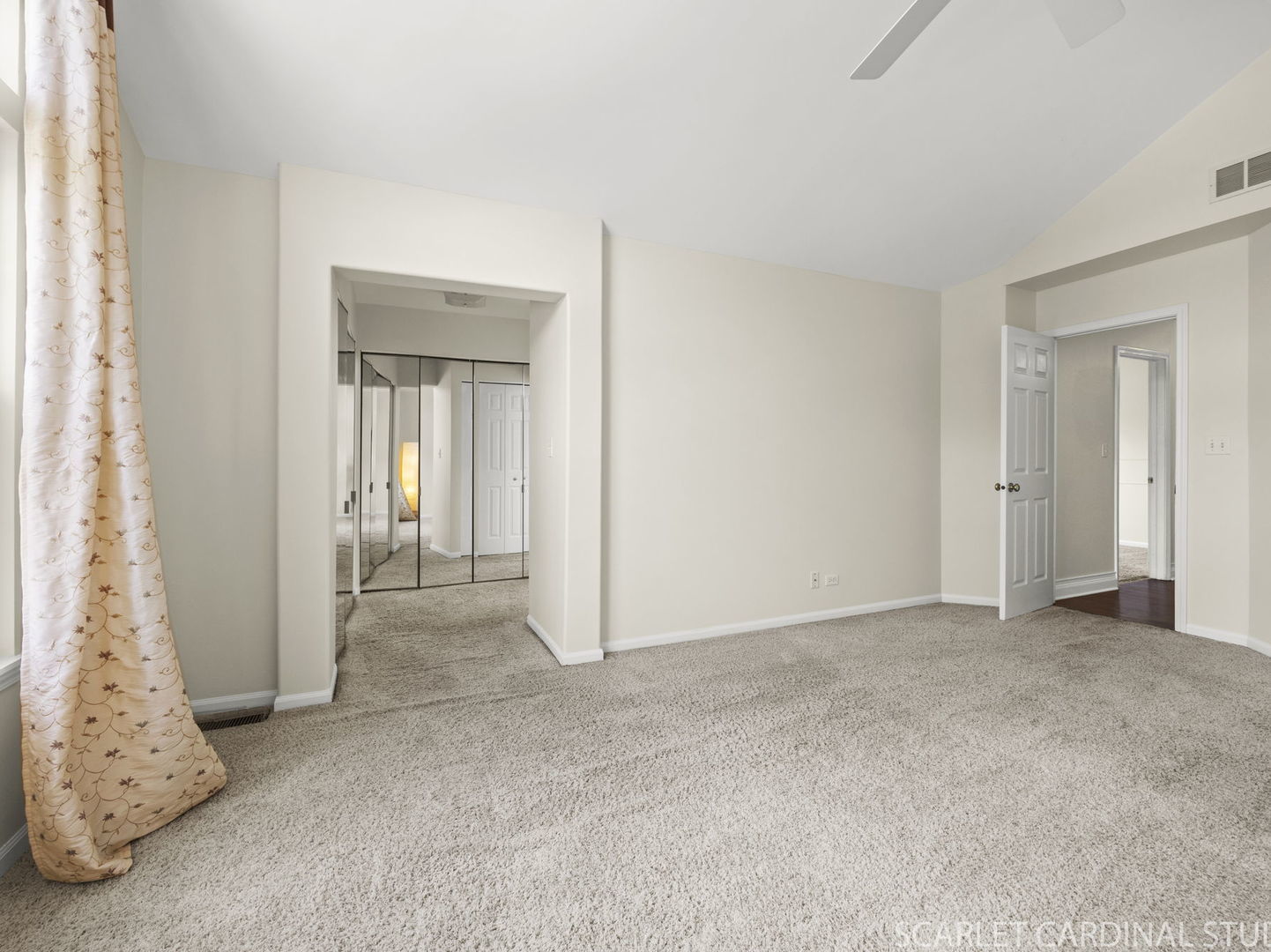 1298 Dunbarton Drive, Aurora, IL 60502