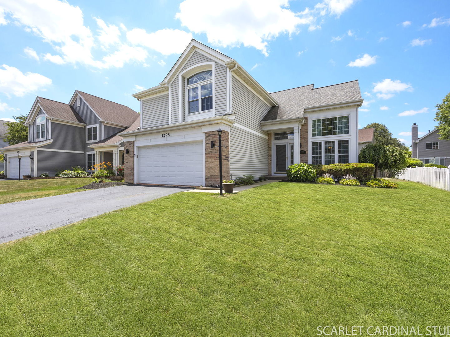 1298 Dunbarton Drive, Aurora, IL 60502
