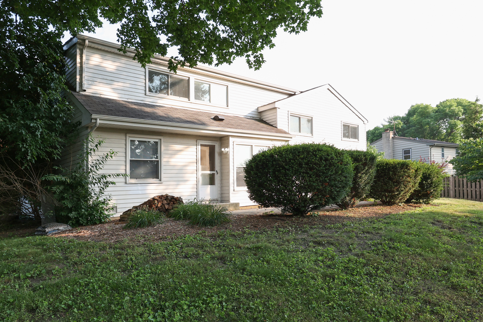 1329 STONEGATE Road, Naperville, IL 60540