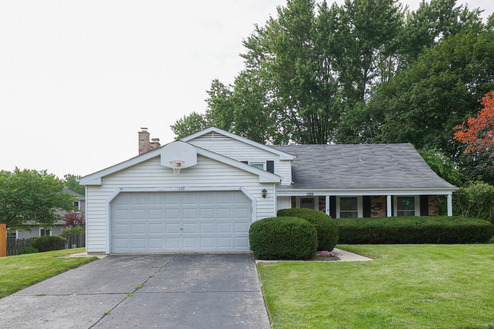 1329 STONEGATE Road, Naperville, IL 60540