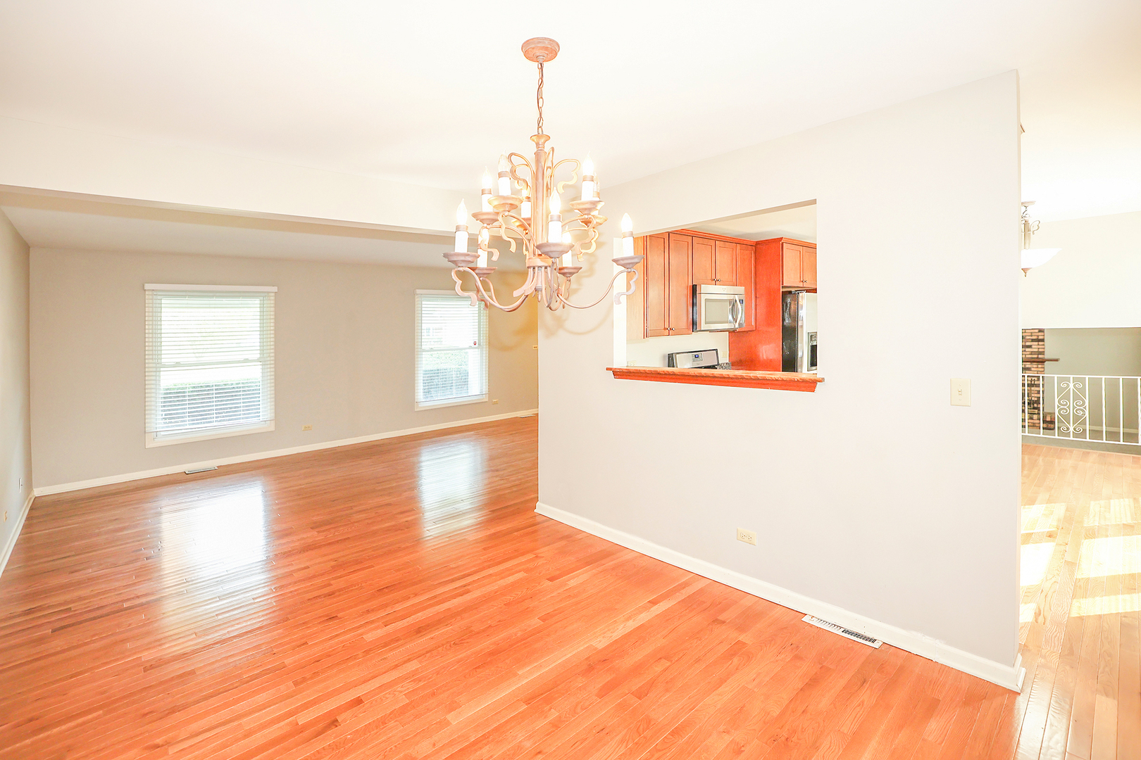 1329 STONEGATE Road, Naperville, IL 60540