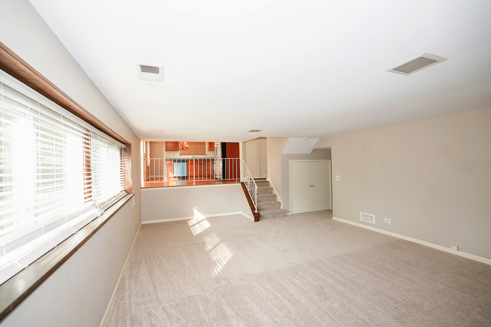 1329 STONEGATE Road, Naperville, IL 60540