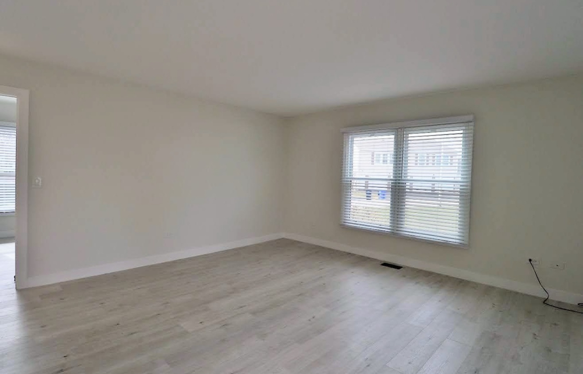 1053 Newport Harbor #1053, Schaumburg, IL 60193