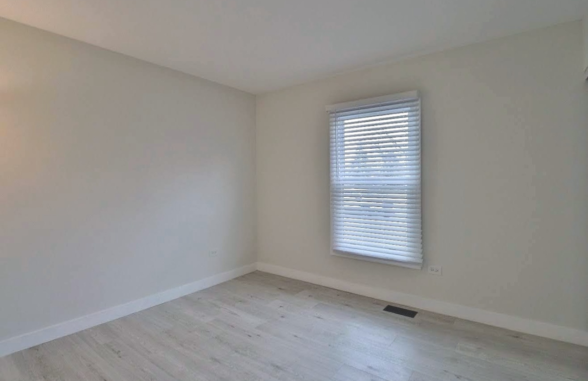 1053 Newport Harbor #1053, Schaumburg, IL 60193