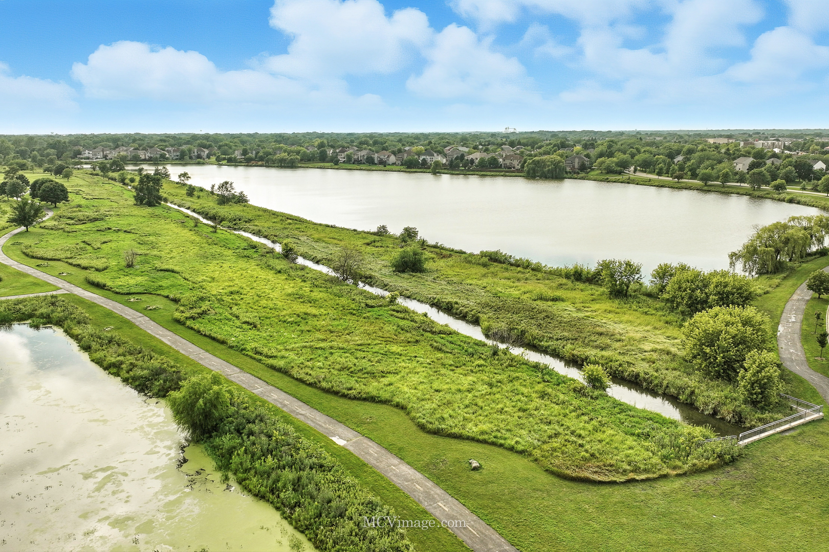 411 Huntington Court, Oswego, IL 60543