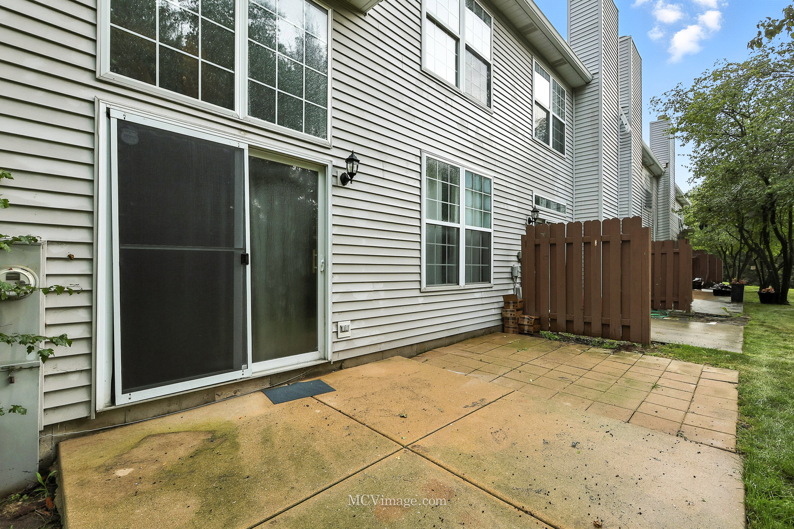 411 Huntington Court, Oswego, IL 60543
