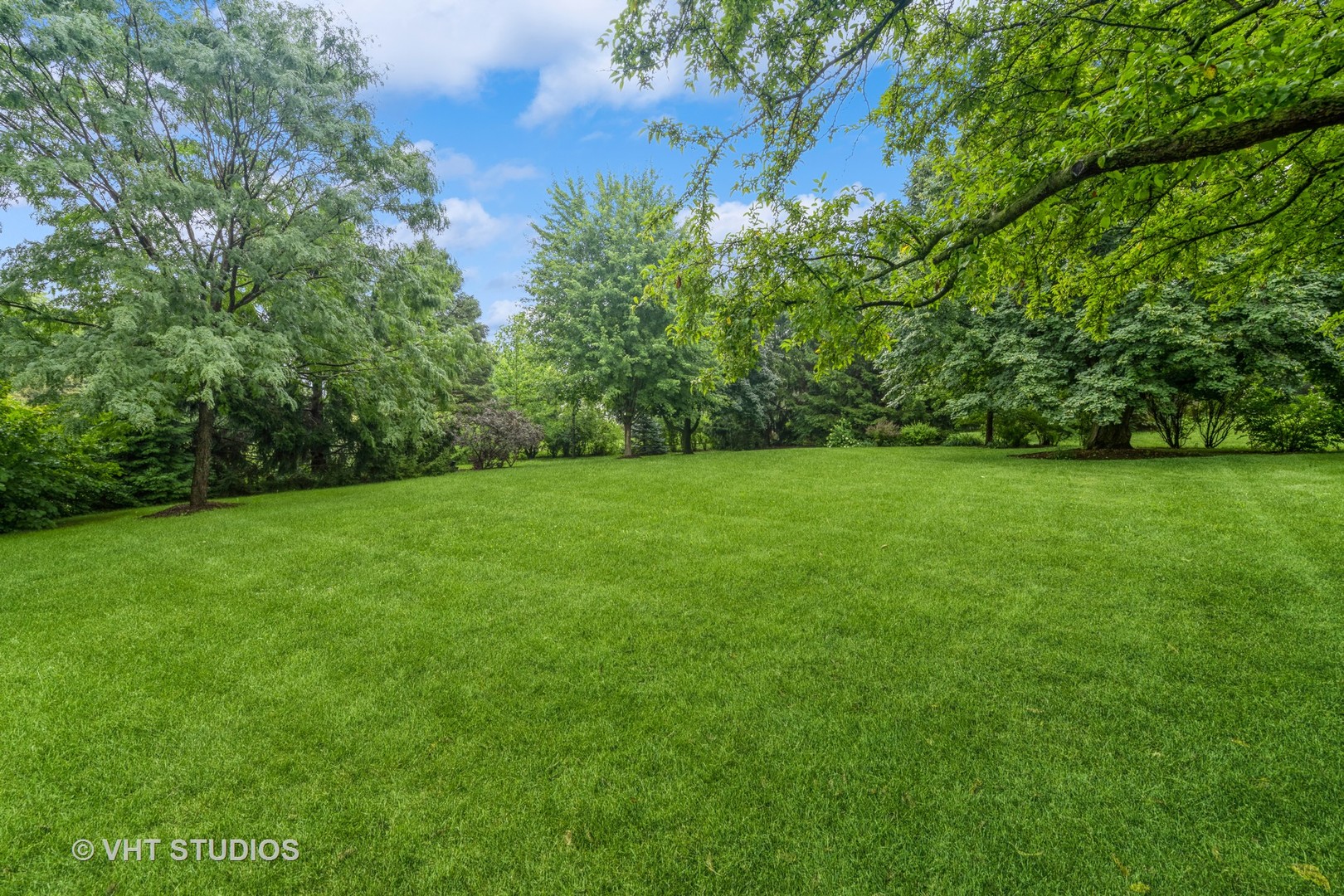 603 Arlington Parkway, Sleepy Hollow, IL 60118