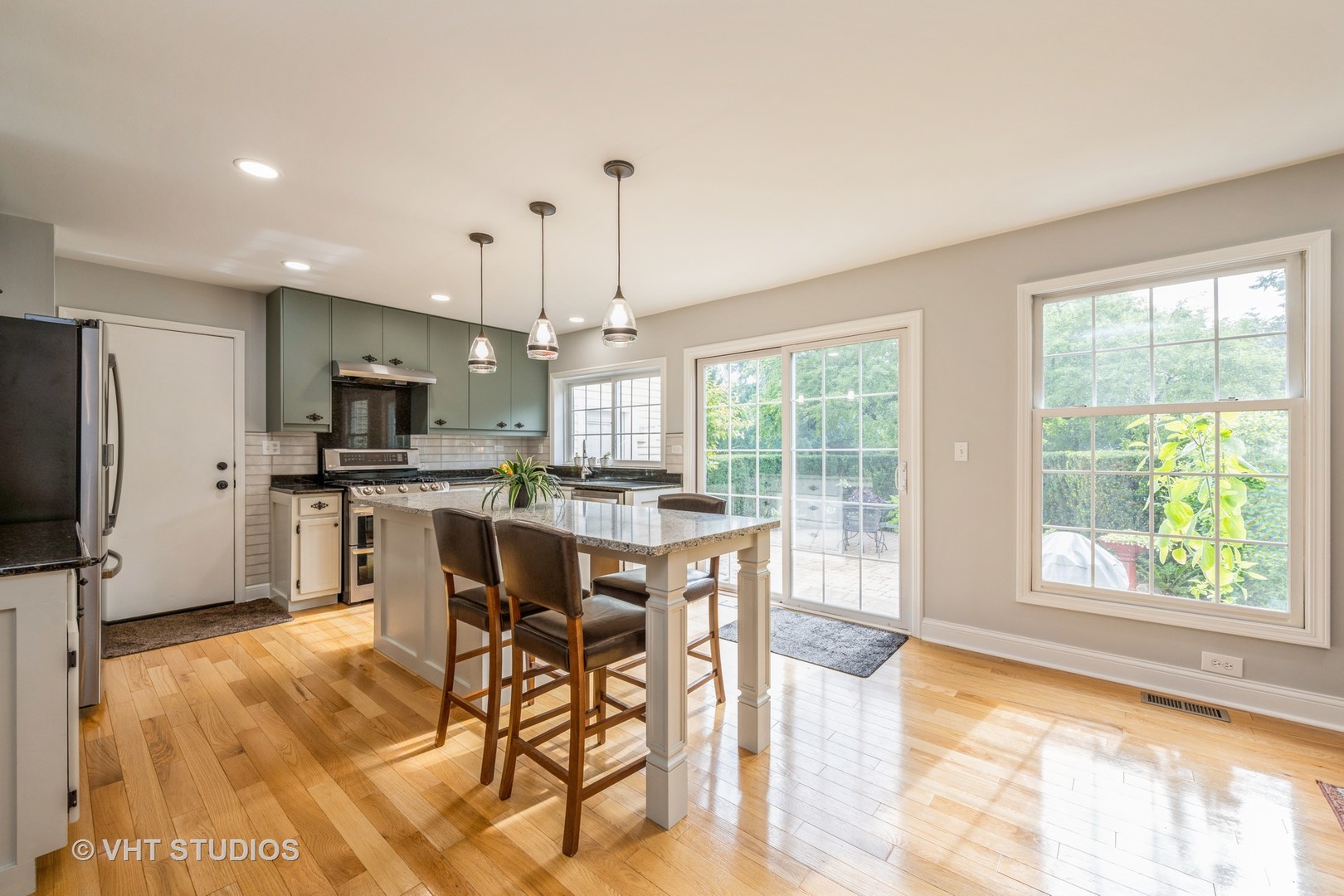 603 Arlington Parkway, Sleepy Hollow, IL 60118