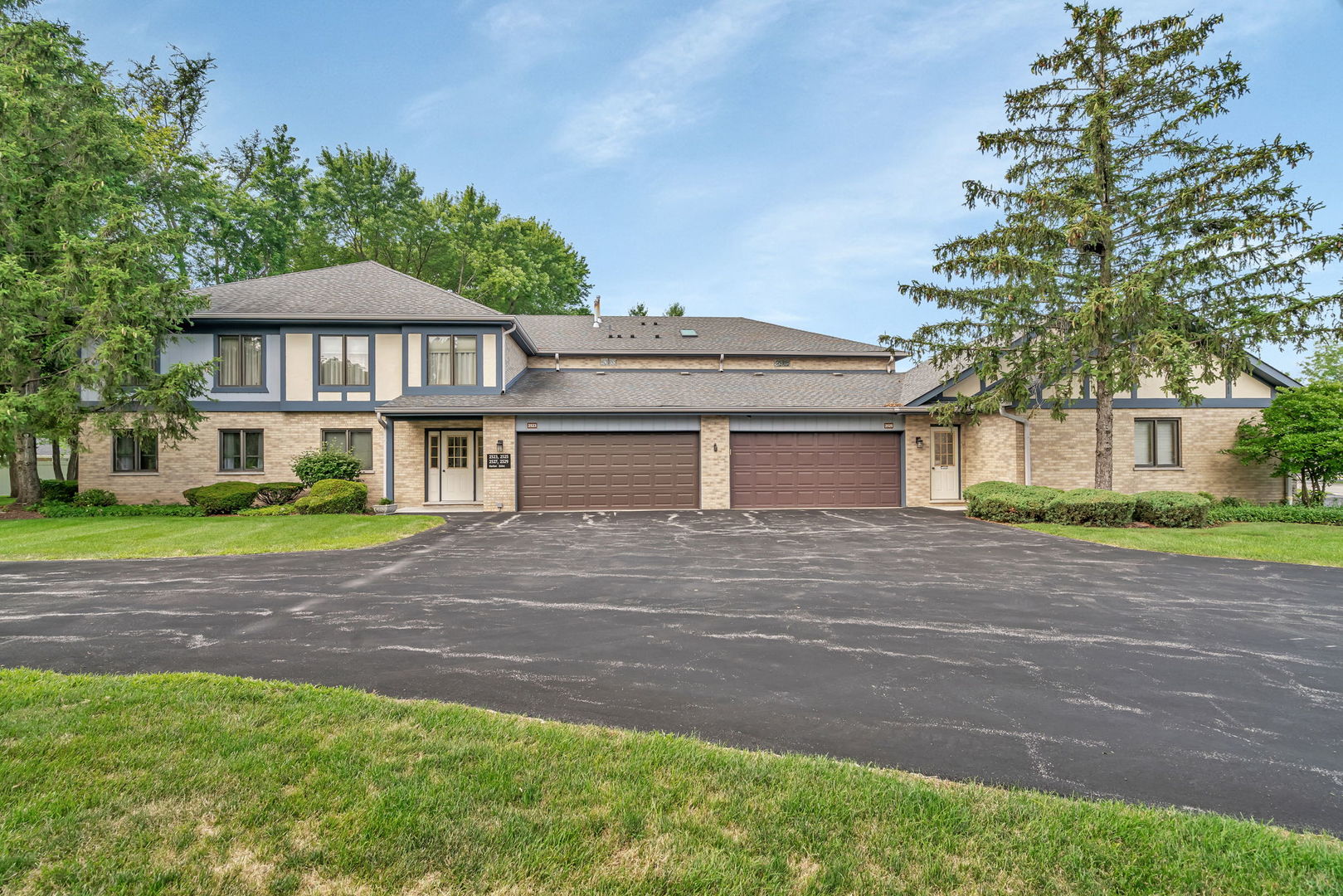 2525 Harbor Drive #2525, Joliet, IL 60431