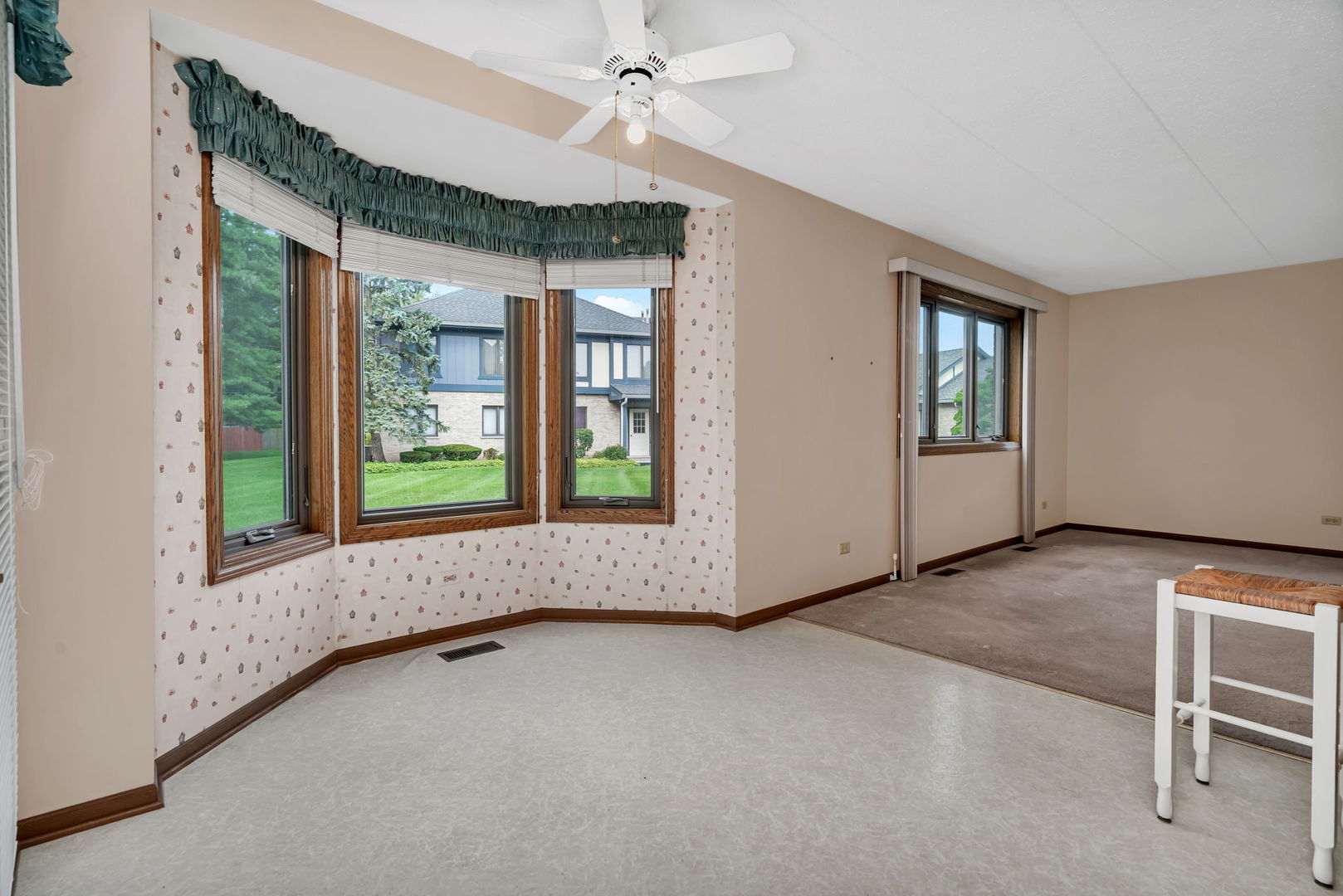 2525 Harbor Drive #2525, Joliet, IL 60431