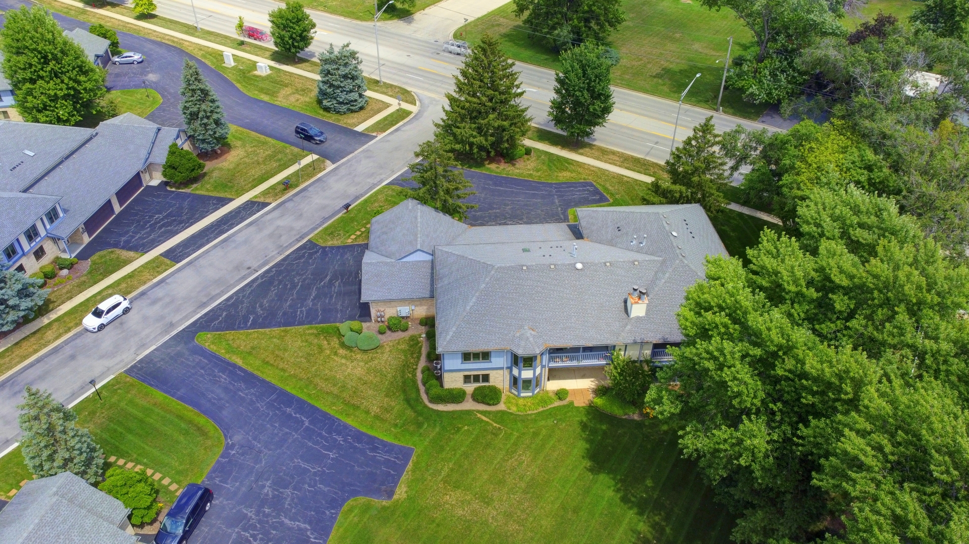 2525 Harbor Drive #2525, Joliet, IL 60431