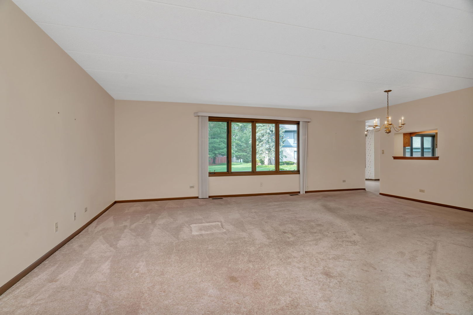 2525 Harbor Drive #2525, Joliet, IL 60431