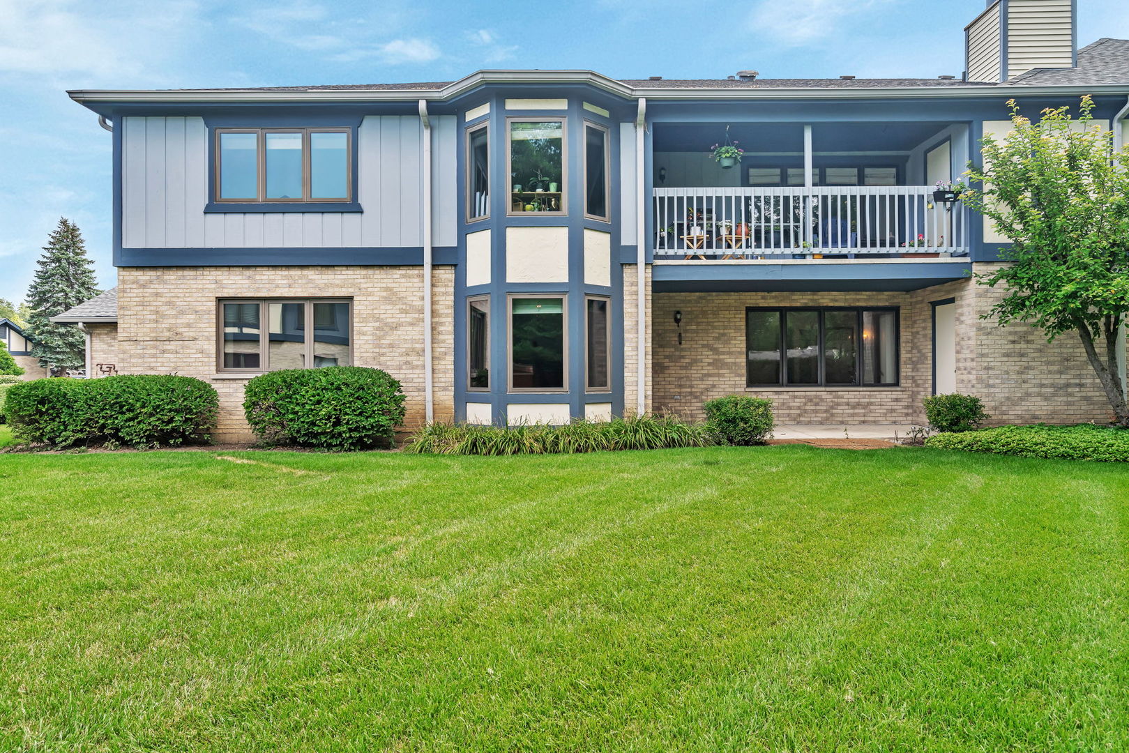 2525 Harbor Drive #2525, Joliet, IL 60431