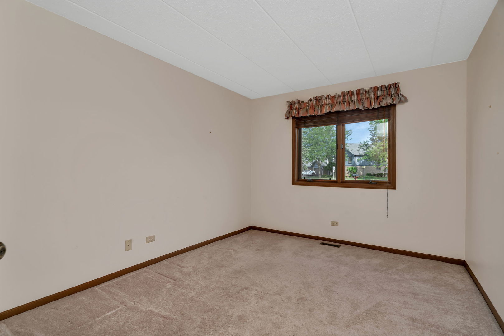 2525 Harbor Drive #2525, Joliet, IL 60431
