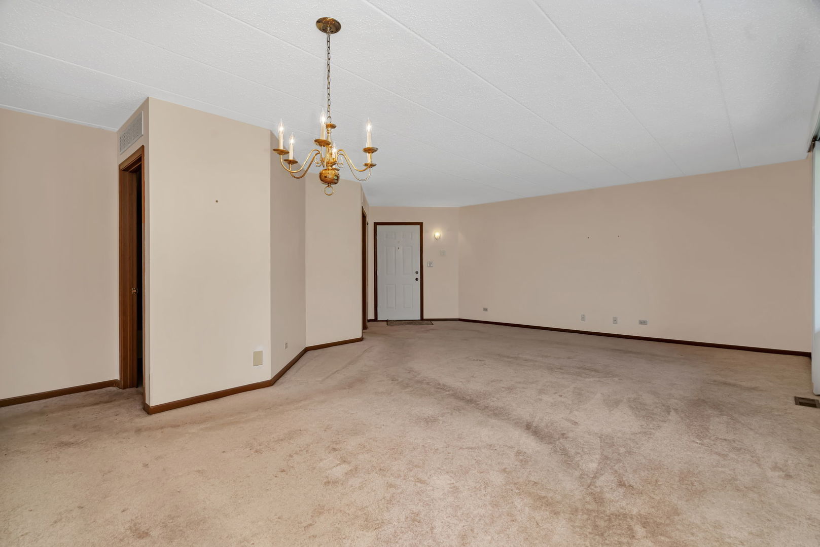 2525 Harbor Drive #2525, Joliet, IL 60431