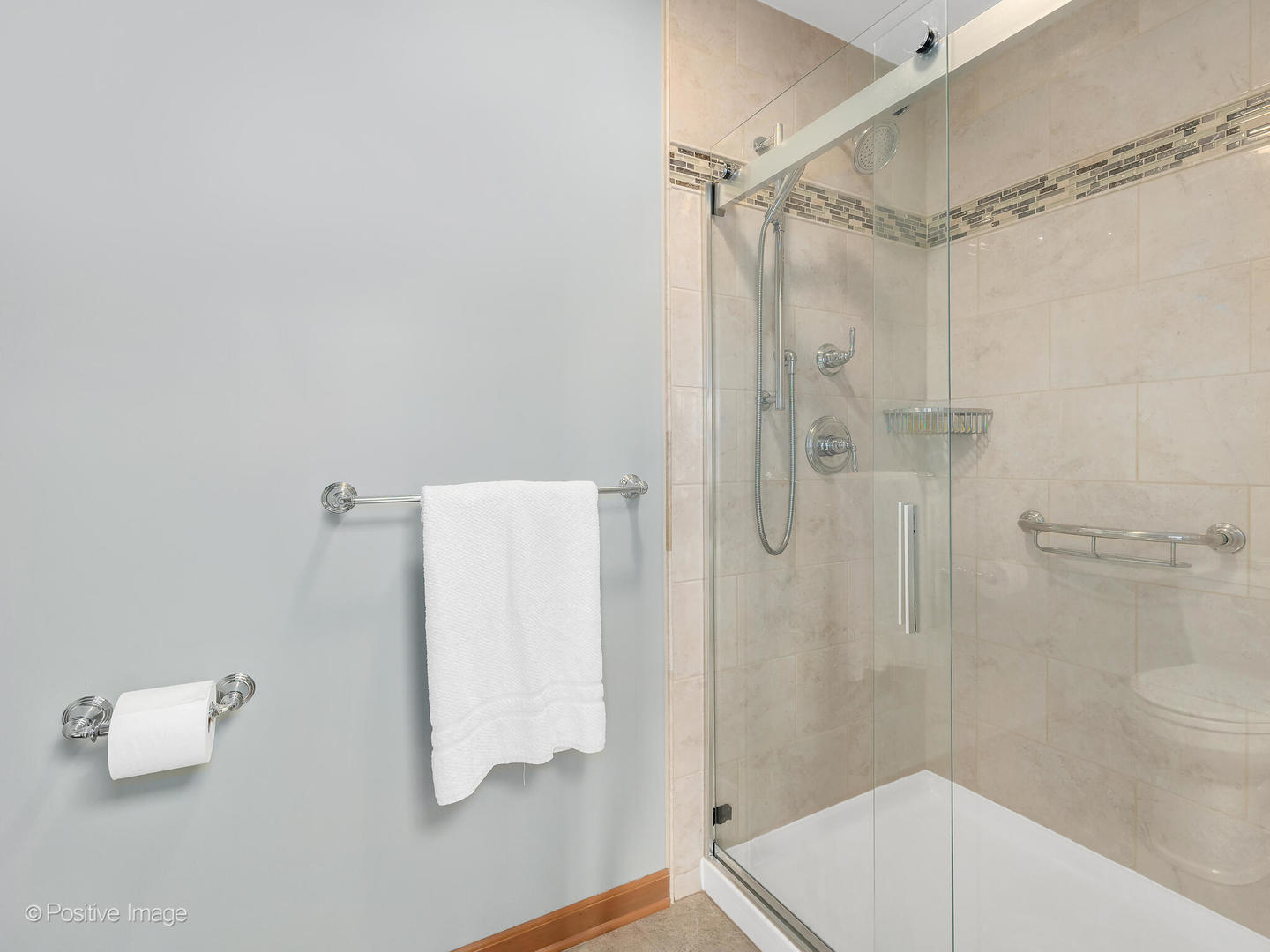 27W220 Jewell Road, Winfield, IL 60190