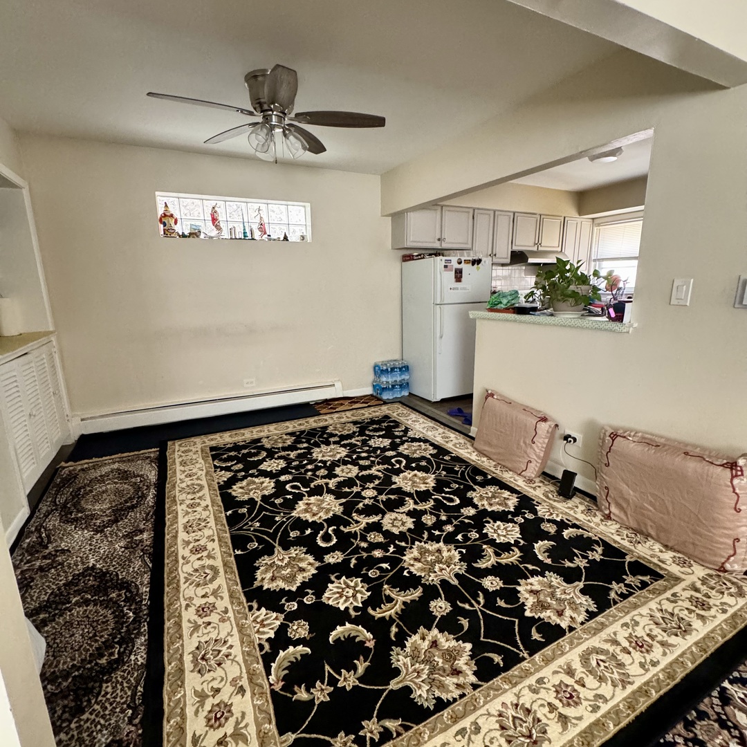 6235 N Mozart Street, Chicago, IL 60659