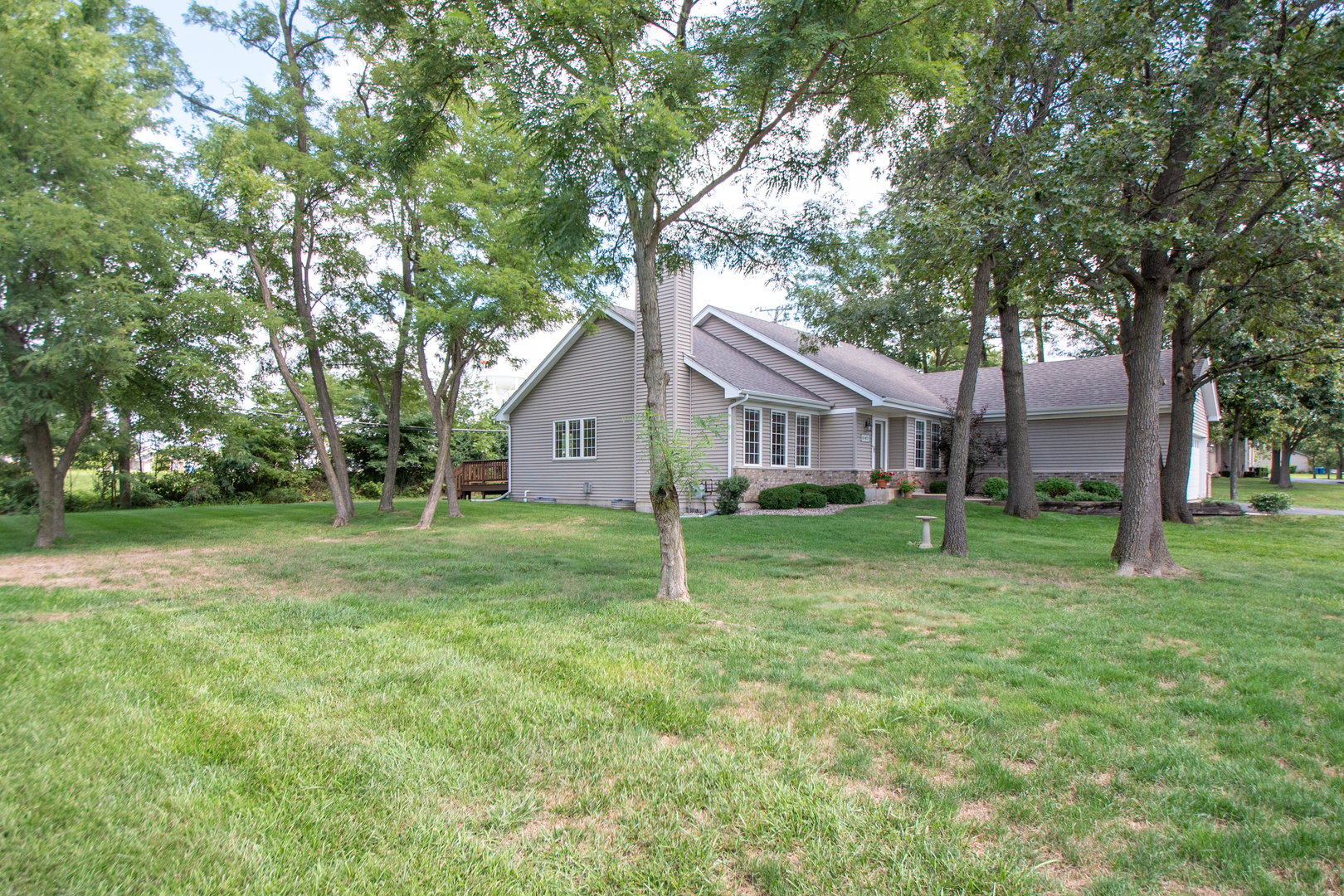 93 W Richton Road, Crete, IL 60417