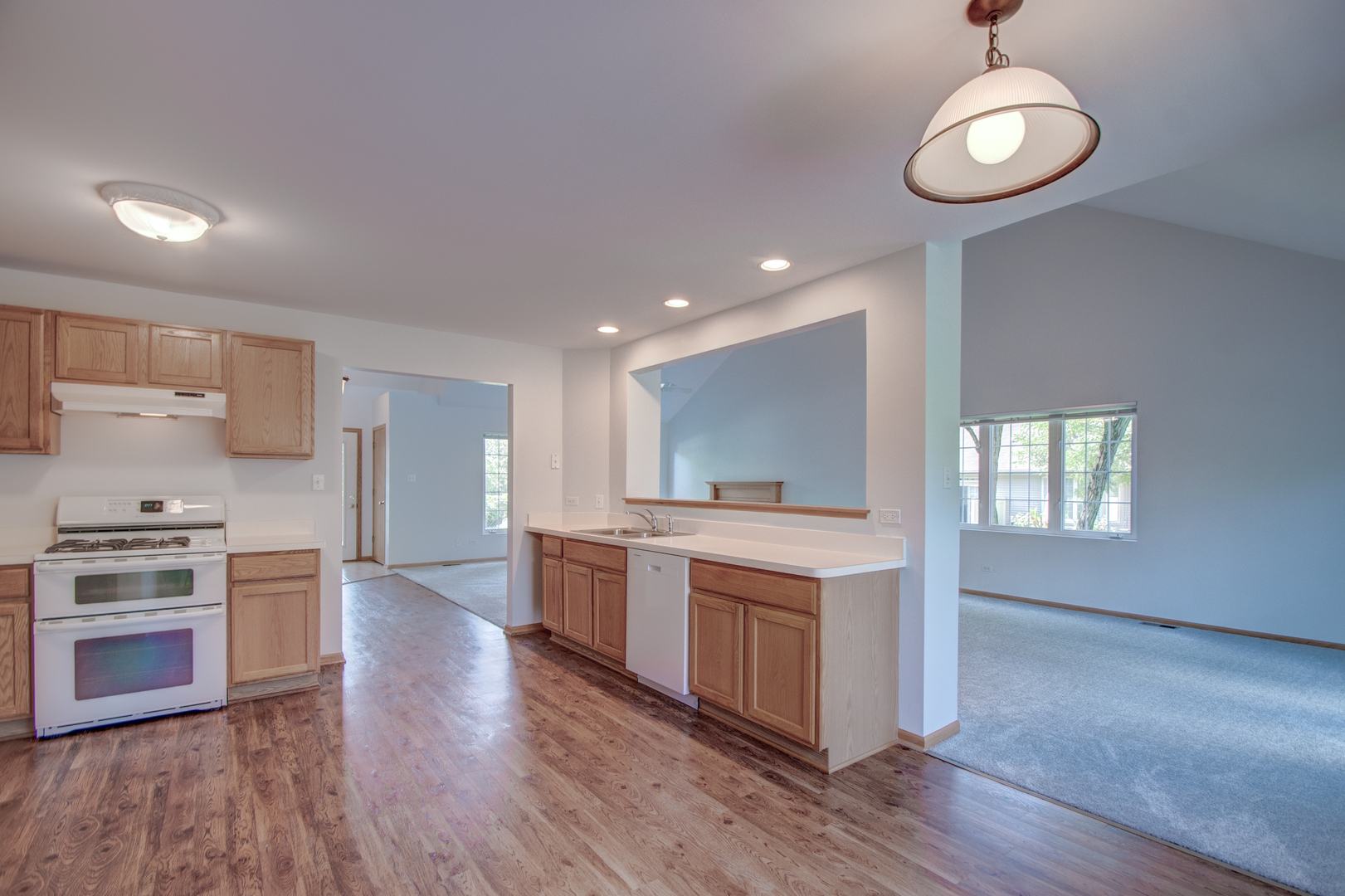 93 W Richton Road, Crete, IL 60417
