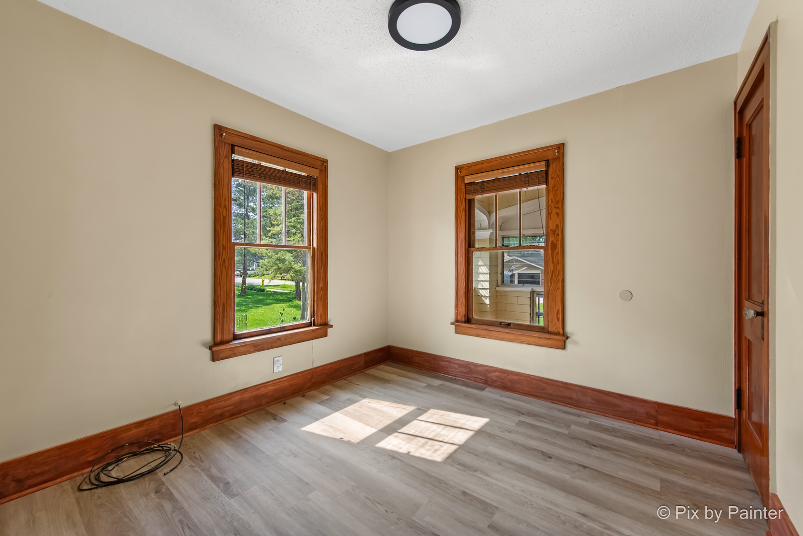 503 N River Road, Fox River Grove, IL 60021