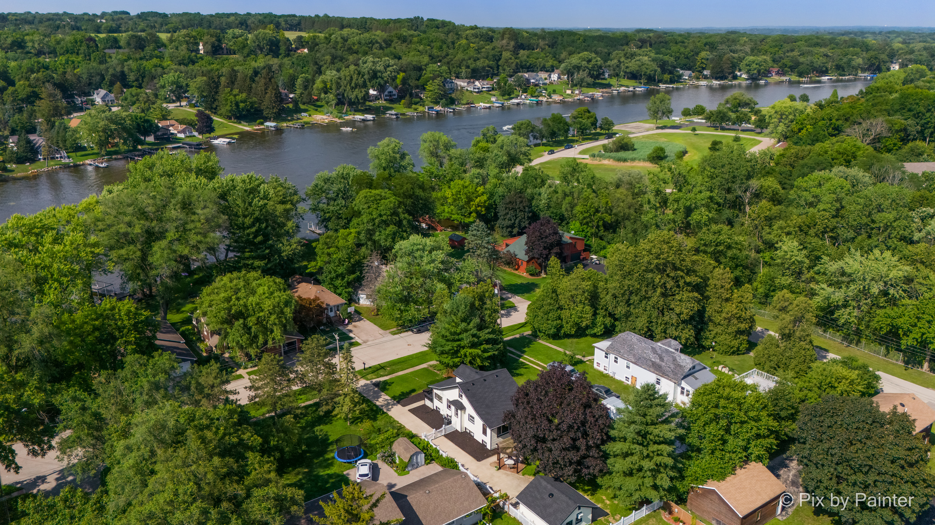 503 N River Road, Fox River Grove, IL 60021