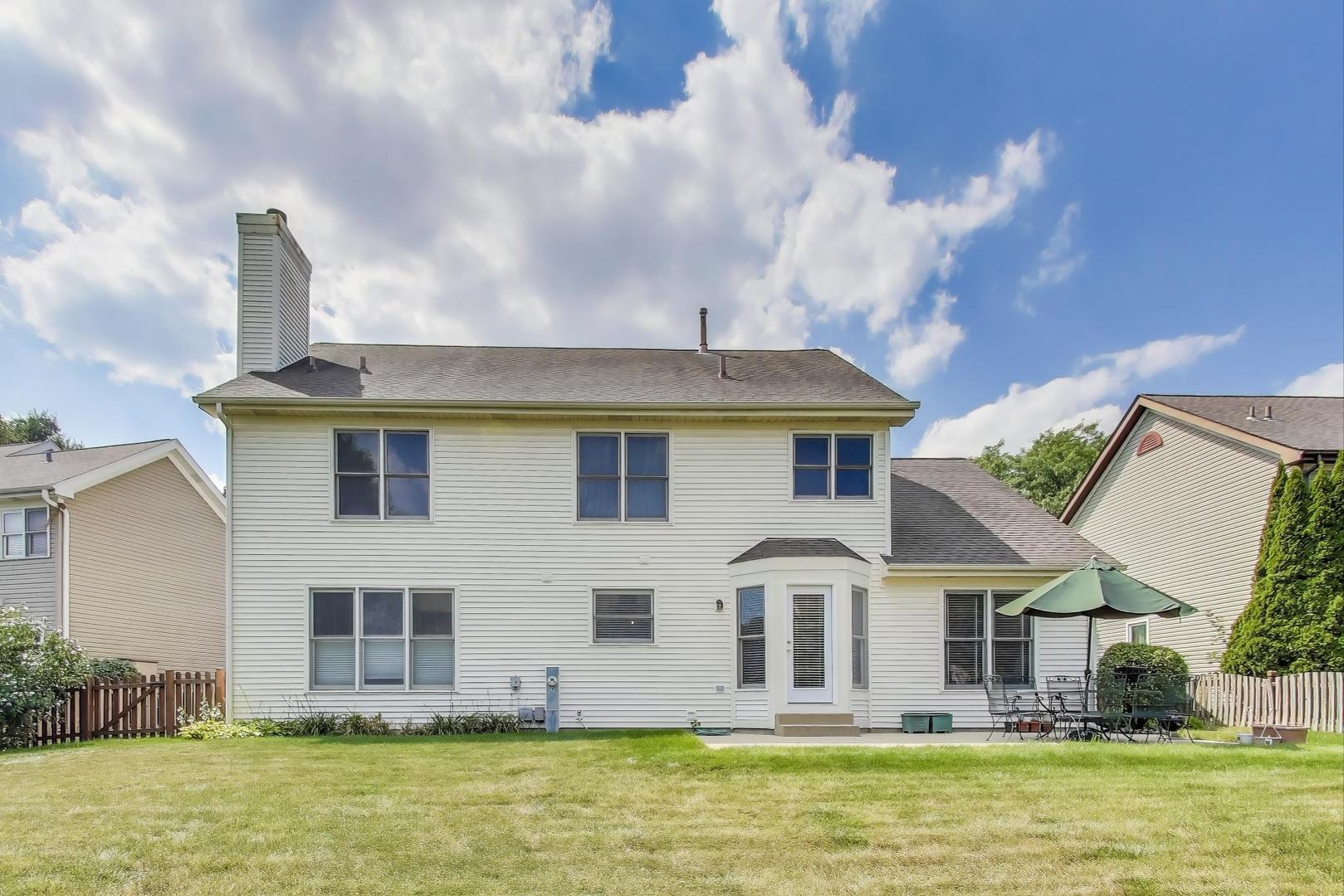 1113 Deep Woods Drive, Elgin, IL 60120