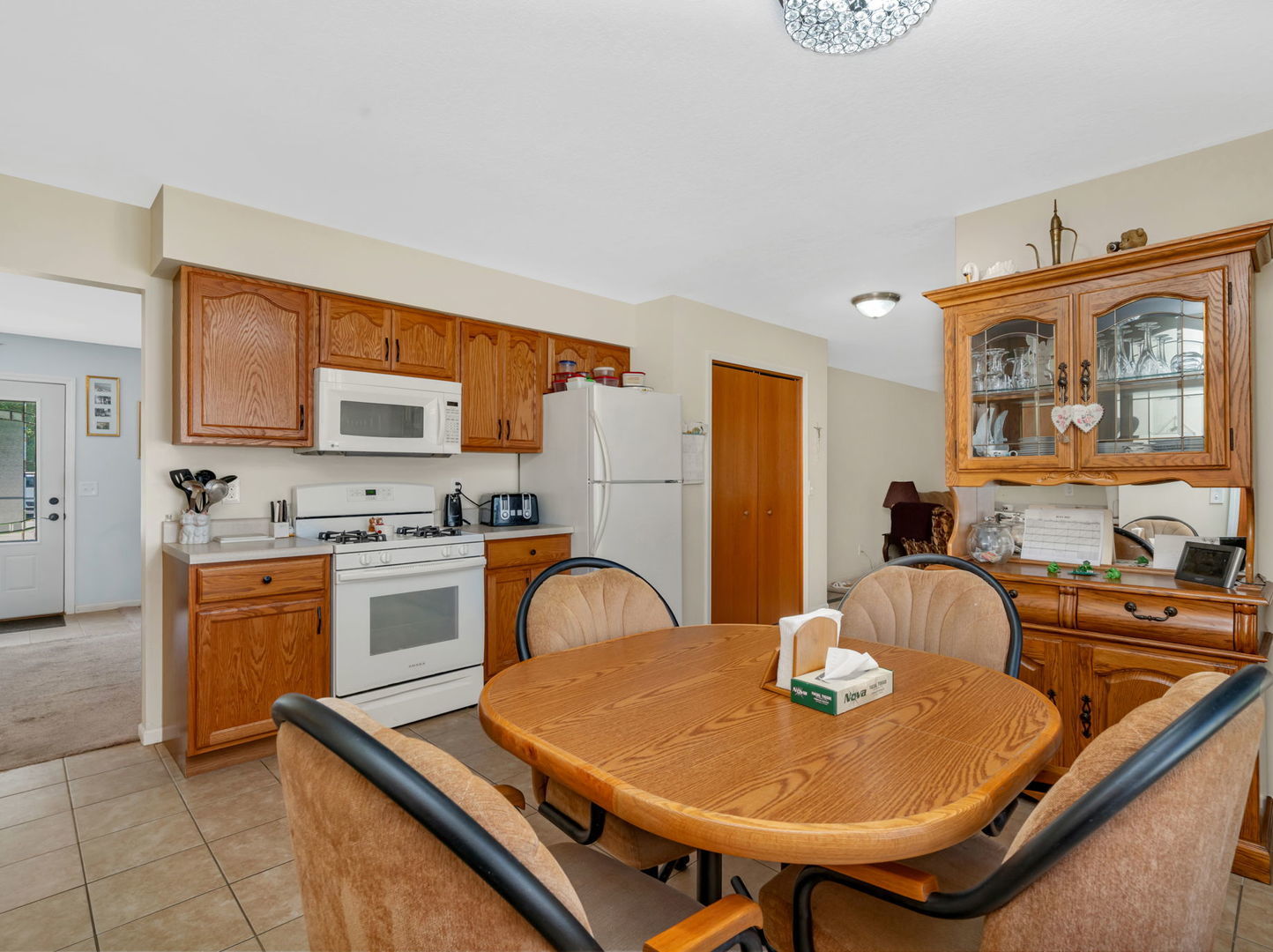 330 E Janet Drive, Braidwood, IL 60408