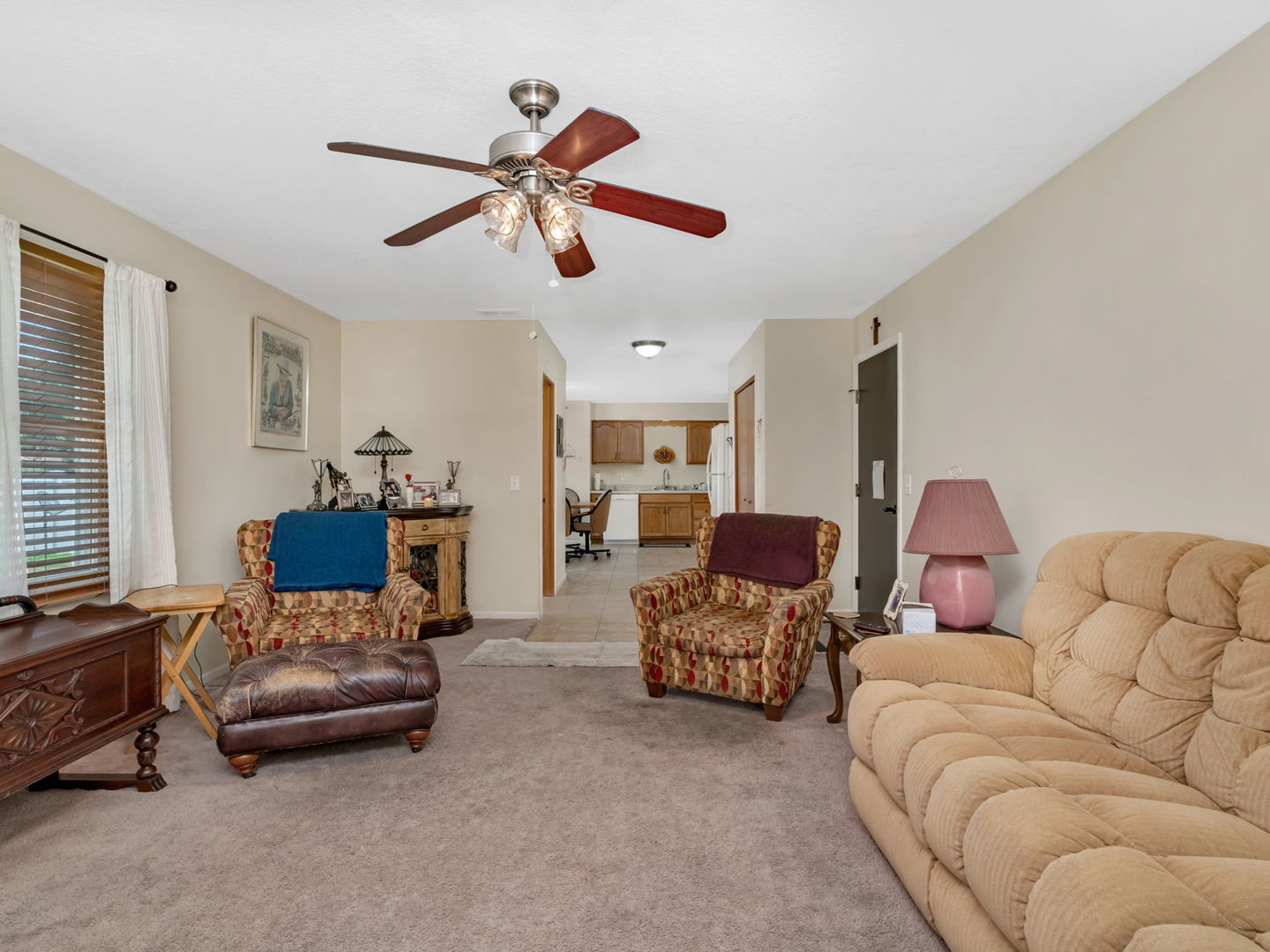 330 E Janet Drive, Braidwood, IL 60408