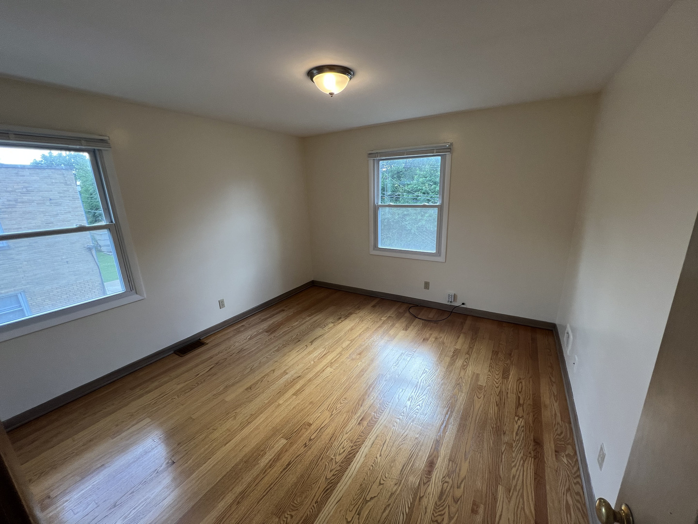 3014 Harlem Avenue #2, Riverside, IL 60546