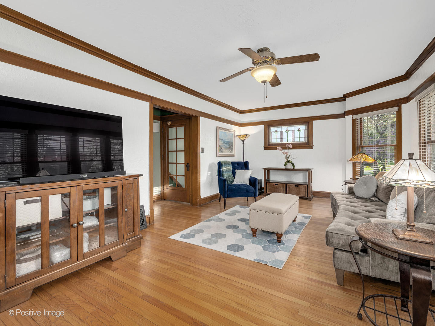 375 S BERKLEY Avenue, Elmhurst, IL 60126
