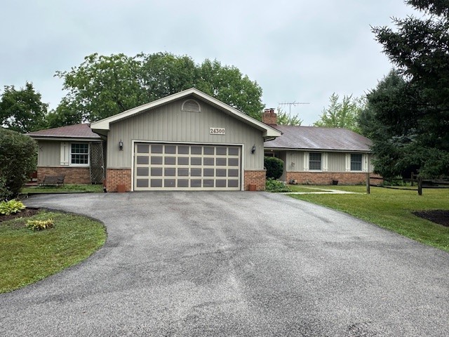 24300 S Harvest Hills Road, Frankfort, IL 60423