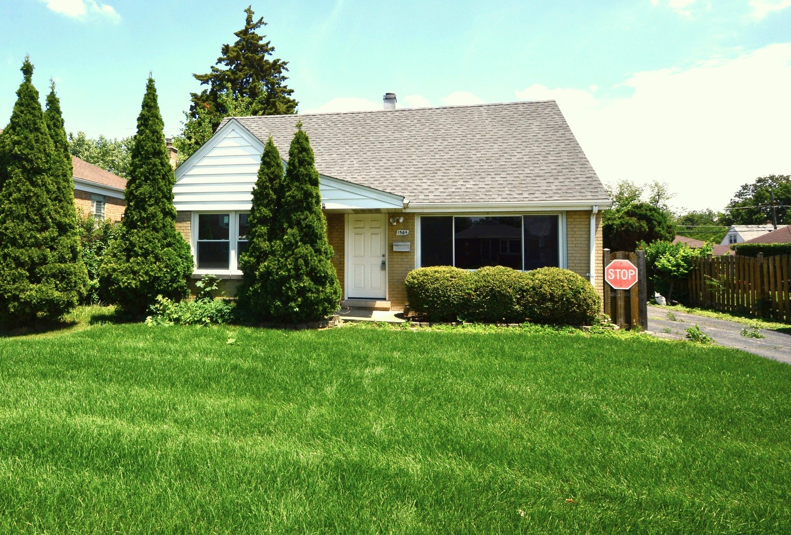 1509 Morris Avenue, Berkeley, IL 60163