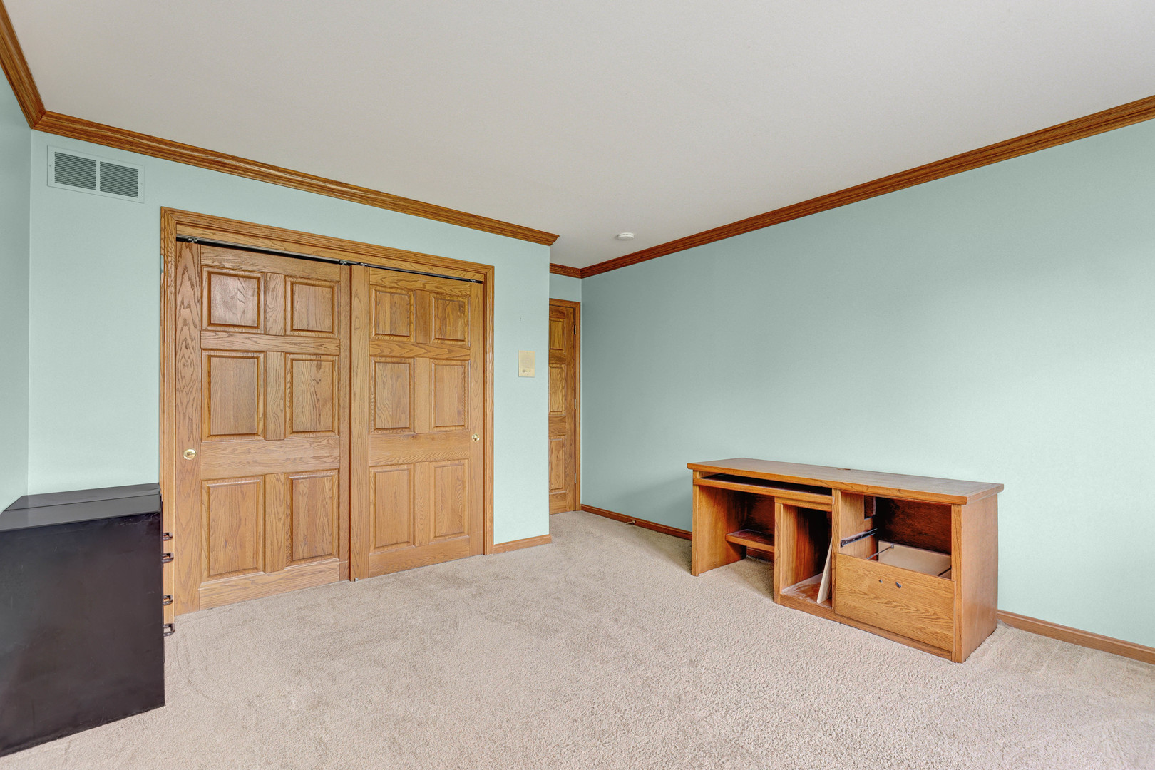 1609 Clover Drive, Inverness, IL 60067