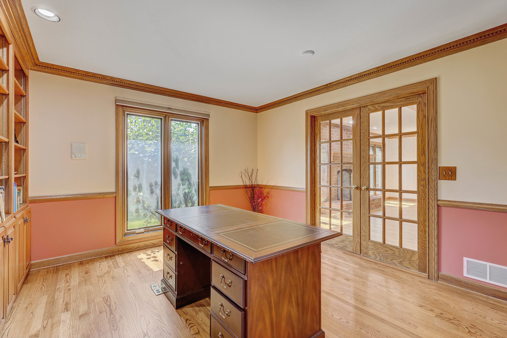 1609 Clover Drive, Inverness, IL 60067
