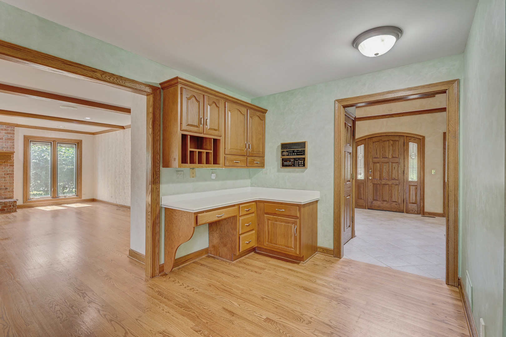 1609 Clover Drive, Inverness, IL 60067