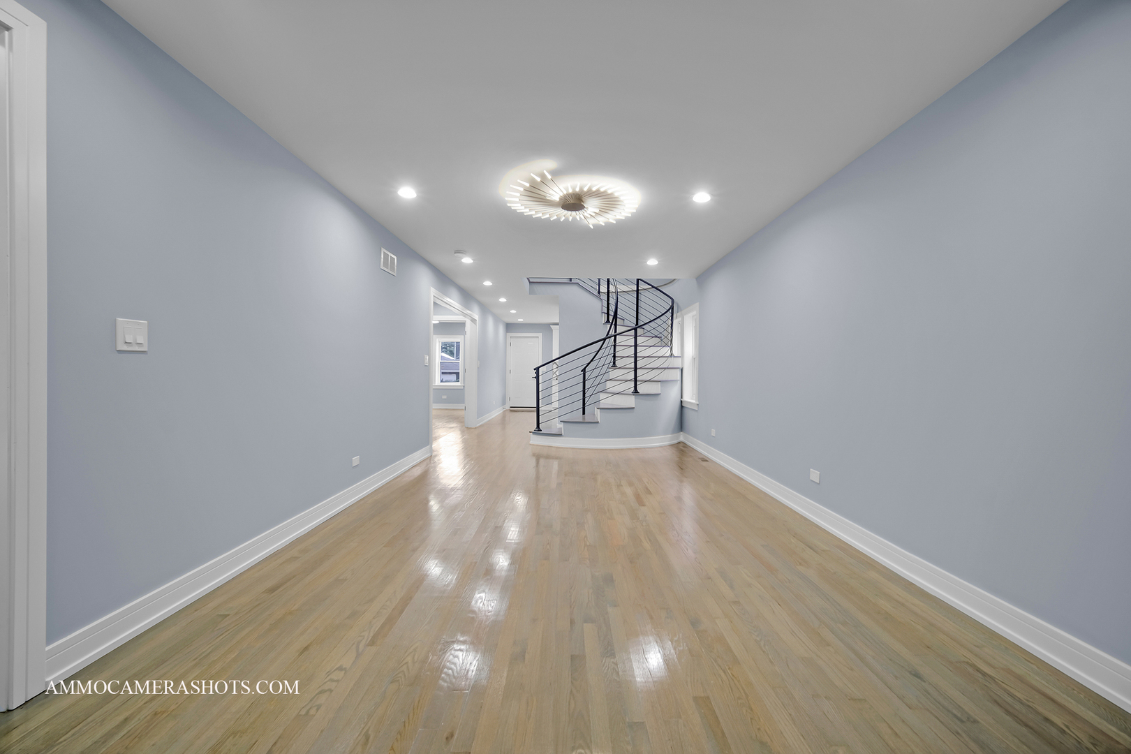10234 S Saint Lawrence Avenue, Chicago, IL 60628
