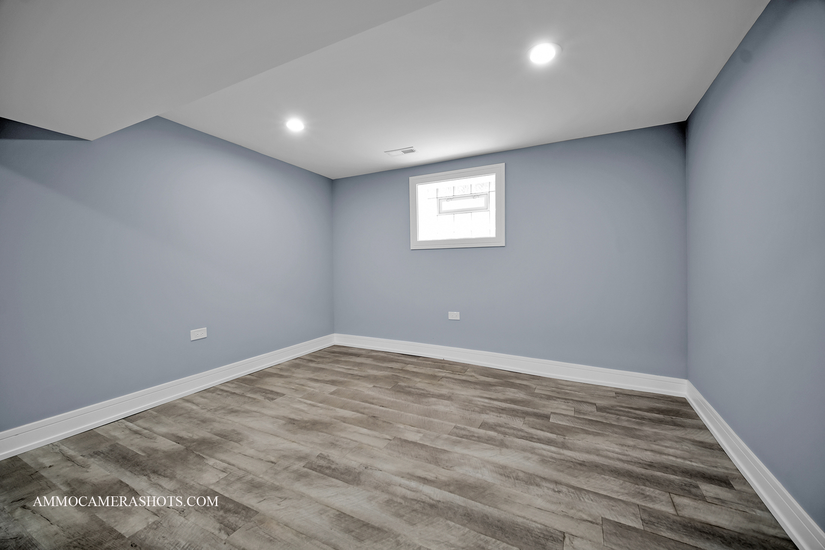 10234 S Saint Lawrence Avenue, Chicago, IL 60628
