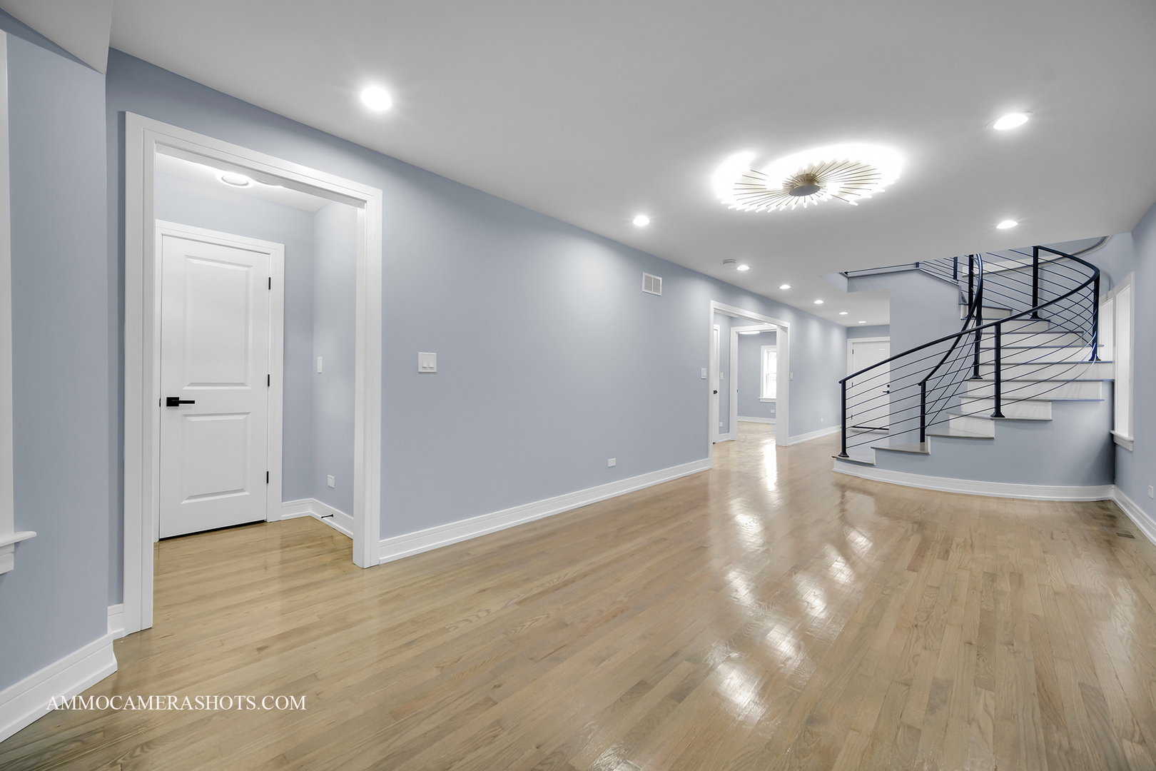 10234 S Saint Lawrence Avenue, Chicago, IL 60628